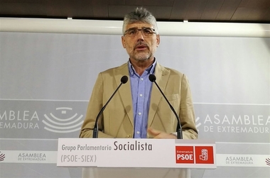 El PSOE valora la propuesta de Podemos y dice que 