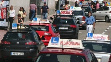 Los examinadores de tráfico convocan huelga indefinida a partir del 4 de septiembre