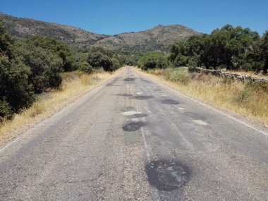 La Diputación de Cáceres inicia esta semana obras en cinco carreteras por un presupuesto de 1,1 millones de euros