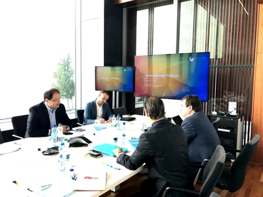 Fernández Vara visita el Centro de I+D ''El Cubo'' en la ciudad suiza de Neuchátel