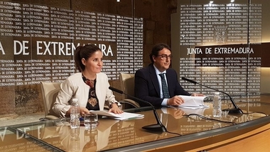 La Junta de Extremadura y los grupos continuarán la próxima semana las reuniones de cara a los presupuestos para 2018
