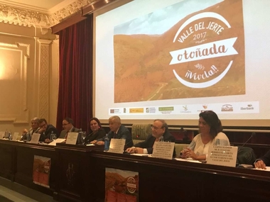 Begoña García participa en la presentación de la Otoñada del Jerte