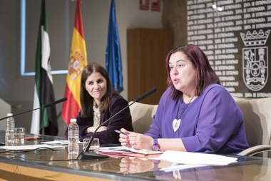 Los nuevos horarios de los vuelos entre Badajoz y Madrid permitirán ir y volver en un mismo día