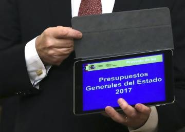 Vara espera que se aprueben los PGE para 2018, 