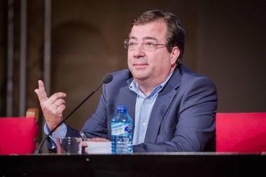 Fernández Vara subraya la influencia de la arquitectura en nuestro modo de vida