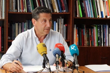 La Junta de Extremadura asegura que se consolida la reducción del desempleo en la región