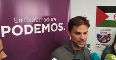 Jaén (Podemos) dice que Sánchez se 