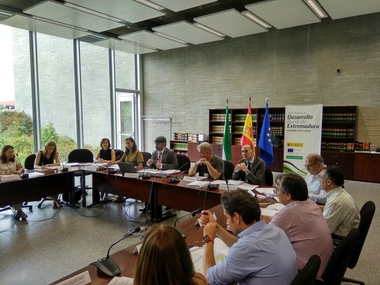 El Comité de Seguimiento del Programa de Desarrollo Rural de Extremadura FEADER 2014-2020 evalúa su implementación y resultados