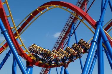 Niños con enfermedad onco-hematológica pasarán un día de 'Respiro Familiar' en el Parque Warner de la mano de ADMO