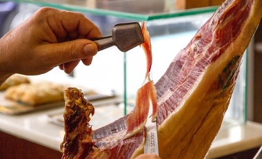 Caja Rural de Extremadura convoca el XIX 'Premio Espiga' Jamón D.O. Dehesa de Extremadura