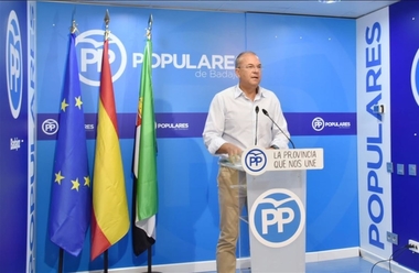 Monago exige a la Junta que esté 