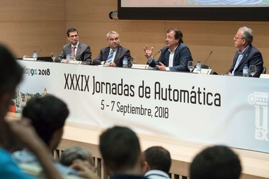 Fernández Vara apuesta por la investigación, la ciencia y la innovación para hacer frente a los desafíos del futuro