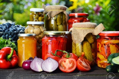 El nuevo convenio estatal de conservas vegetales firmado por CCOO recoge una subida salarial de un 5,2% mínimo
