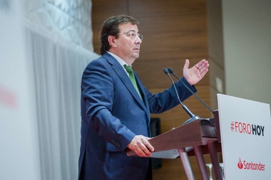 Fernández Vara destaca que los ciudadanos y el modelo económico están entre los ejes principales de sus políticas