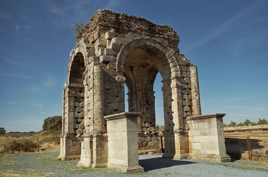 Los centros educativos que deseen participar en el programa Rutas culturales por Extremadura ya pueden presentar la solicitud