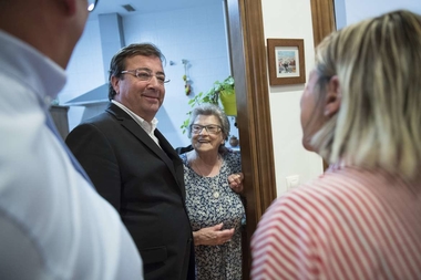 Inicio Escuchar Fernández Vara defiende la necesidad de contar con servicios públicos para garantizar la igualdad y la protección de los núcleos rural