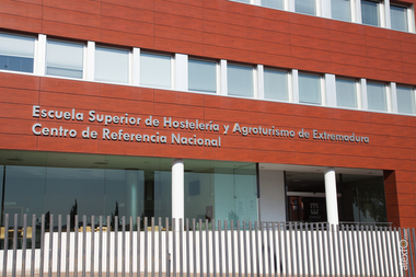 La Junta de Extremadura impartirá dos cursos gratuitos para desempleados de adaptación, creación y validación de materiales de lectura fácil
