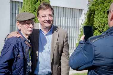 Fernández Vara destaca la contribución de los pueblos de colonización a la historia de Extremadura