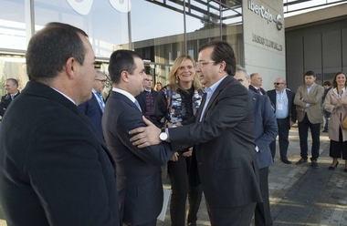 Fernández Vara destaca que España necesita el corredor Atlántico y aboga por la defensa conjunta de los intereses prioritarios del país