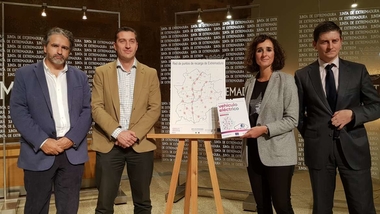 La Junta de Extremadura pone en marcha una estrategia para fomentar el uso del vehículo eléctrico