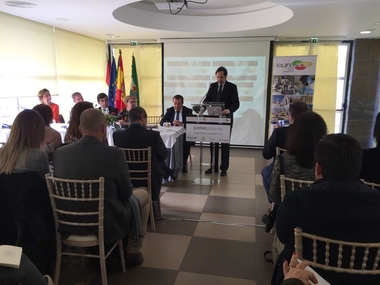 Fernando Blanco apuesta por la cooperación transfronteriza como herramienta para paliar las desigualdades que llevan a la despoblación