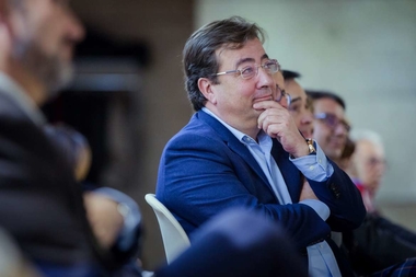 Fernández Vara aboga por que la accesibilidad llegue a todos los ámbitos de la vida