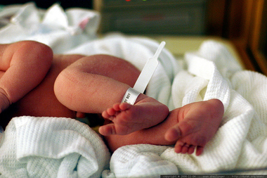 Liam es el primer bebé de 2019 en Extremadura, nació en el hospital de Mérida a las 0:20 horas
