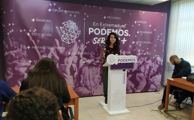 Irene de Miguel: Vara tiene que plantarse y no pagar ni un euro más por los servicios ferroviarios hasta que no tengamos trenes dignos y seguros