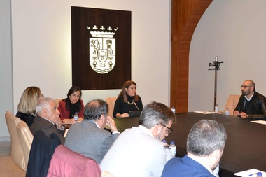 El Comité Ejecutivo de Acción Exterior analiza las conclusiones del Congreso de la Ciudadanía Extremeña en el Exterior