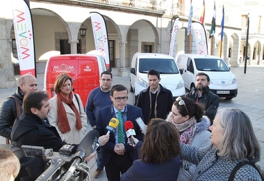 Todos los municipios de la provincia de Badajoz cuentan ya con un vehículo eléctrico gracias al Plan MOVEM