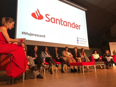García Seco destaca la importancia del acompañamiento en el desarrollo de la mujer para romper las barreras sociales y profesionales