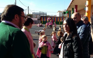 Educación invierte 287.000 euros en mejorar el colegio y el instituto de Aceuchal