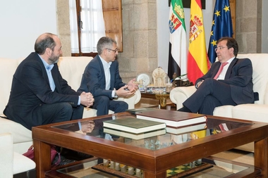 El presidente de la Junta se reúne con el secretario de Estado de Medio Ambiente