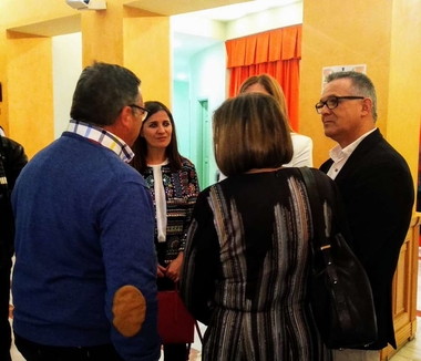 Gil Rosiña asiste a la representación de Tartufo de Moliére
