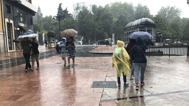 El 112 Extremadura amplía la alerta amarilla por tormentas para este lunes a la provincia de Cáceres