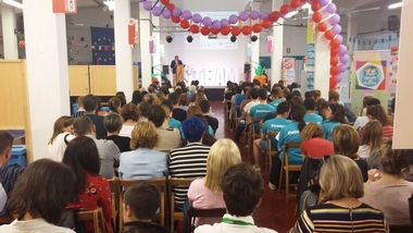 Esther Gutiérrez destaca la importancia de la cooperación en la innovación educativa