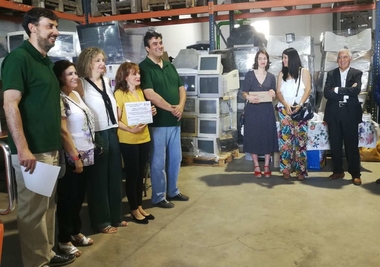 Premiados diez centros educativos, por recoger más de 50.000 kilos de basura electrónica para reciclar, en un concurso sobre Economía Circular