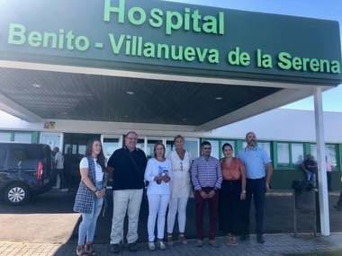 El PP señala que esta legislatura no se construirá el hospital de Don Benito y pide la retirada del cartel