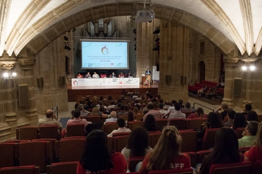 El presidente Fernández Vara afirma que la tecnología ha producido un profundo cambio en la vida de los ciudadanos