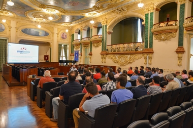 Primera reunión de coordinación entre Diputación de Badajoz y las empresas adjudicatarias de los lotes de alumbrado público