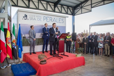 Fernández Vara apuesta por el rigor, la formación y la profesionalización para garantizar el futuro del sector cooperativo