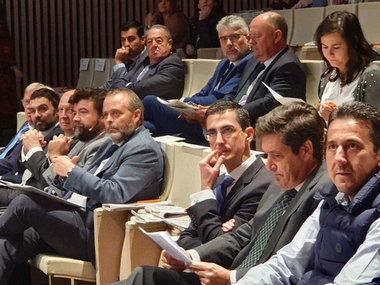 El consejero de Economía, Rafael España en la inauguración, en Badajoz, del primer Foro Industrial Extremeño para la Investigación e Innovación
