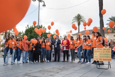 Fernández Vara participa en el Día Internacional del Ictus
