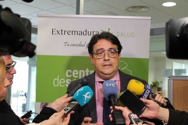 Vergeles presenta en Mesa Sectorial la apuesta del SES por potenciar, mejorar e invertir en Atención Primaria de Salud