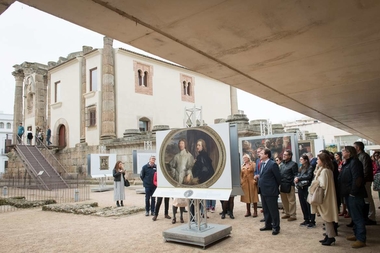 El presidente de la Junta asiste en Mérida a la inauguración de la exposición El Prado en las calles