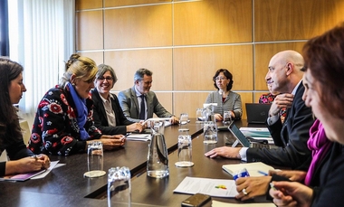 Leire Iglesias muestra su satisfacción porque el Gobierno portugués mantendrá sus compromisos con el Corredor Atlántico