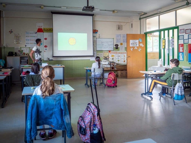 El 0,07 por ciento de las clases de la región están confinadas por casos de Covid