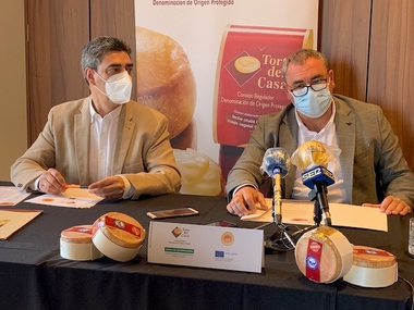 La D.O.P Torta del Casar salva el año con cerca de 7 millones de euros de facturación y 290.000 kilos de queso certificados, a pesar de la pandemia