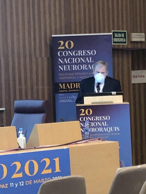 El Servicio de Traumatología de Badajoz recibe por segundo año consecutivo el premio al mejor trabajo científico sobre columna vertebral