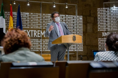 Extremadura presenta los registros más elevados del país en porcentaje de vacunación contra la Covid-19